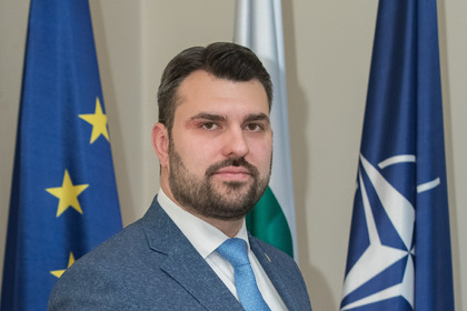 Minister Georgiev Speaks to Media in Parliament 